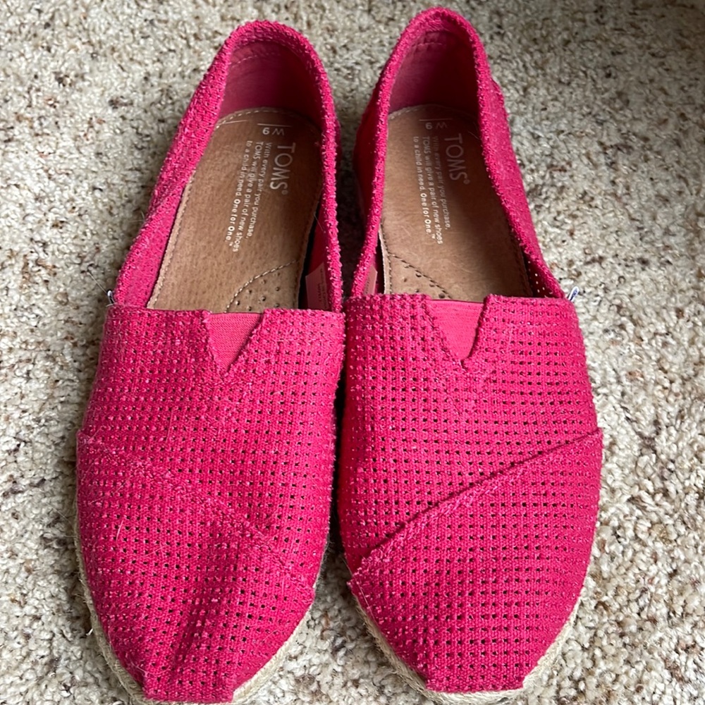 Toms shoes